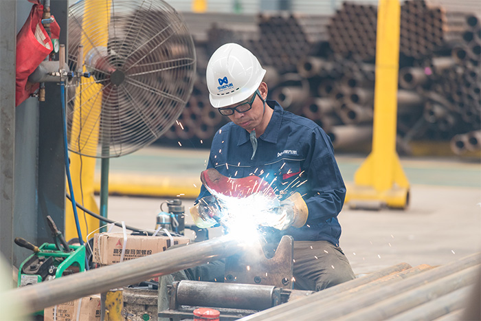 西藏网架焊接车间